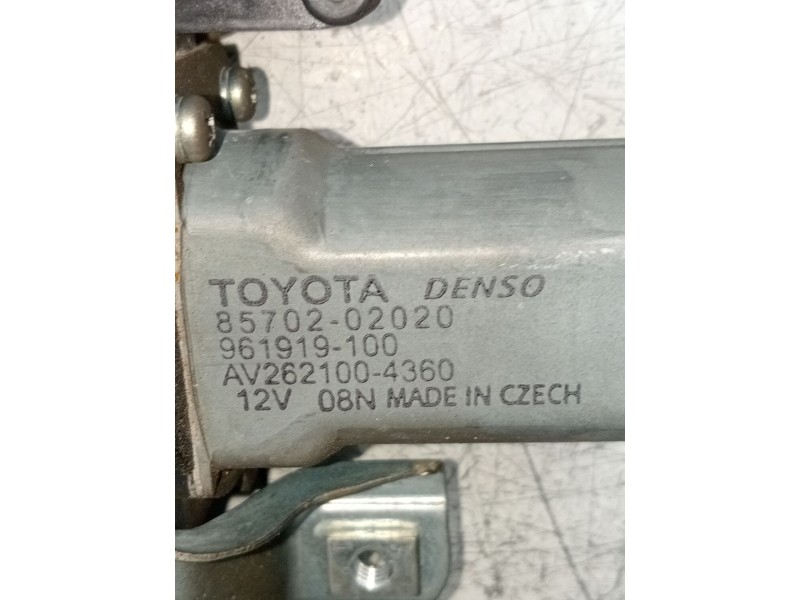 Recambio de elevalunas delantero izquierdo para toyota avensis sedán (_t27_) 2.0 d-4d (adt270_) referencia OEM IAM 8570202020 4P