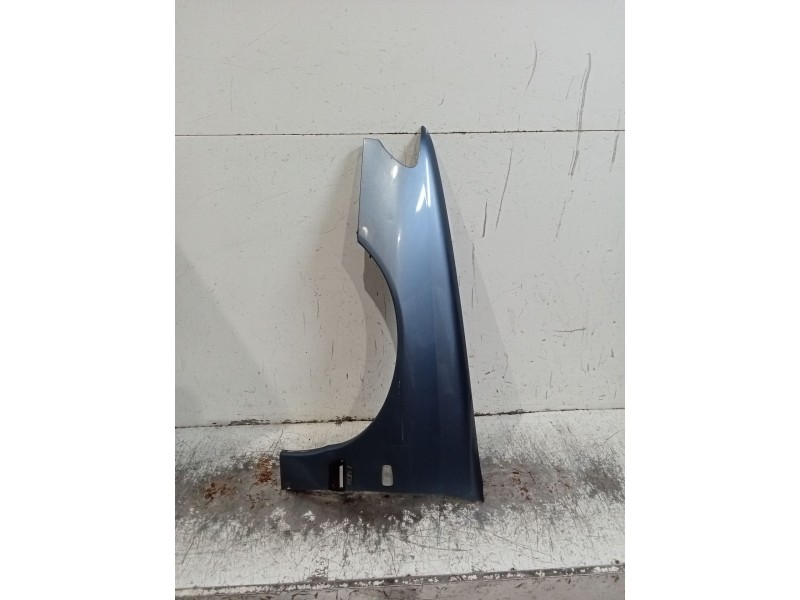 Recambio de aleta delantera izquierda para peugeot 406 (8b) 2.0 hdi 110 referencia OEM IAM   