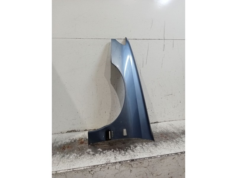 Recambio de aleta delantera izquierda para peugeot 406 (8b) 2.0 hdi 110 referencia OEM IAM   