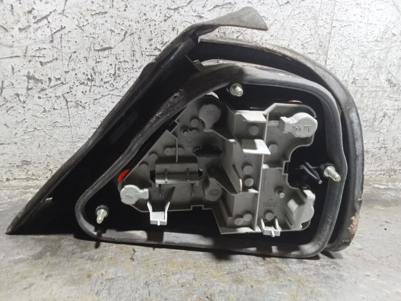 Recambio de piloto trasero izquierdo para jaguar xj 3.2 executive referencia OEM IAM   