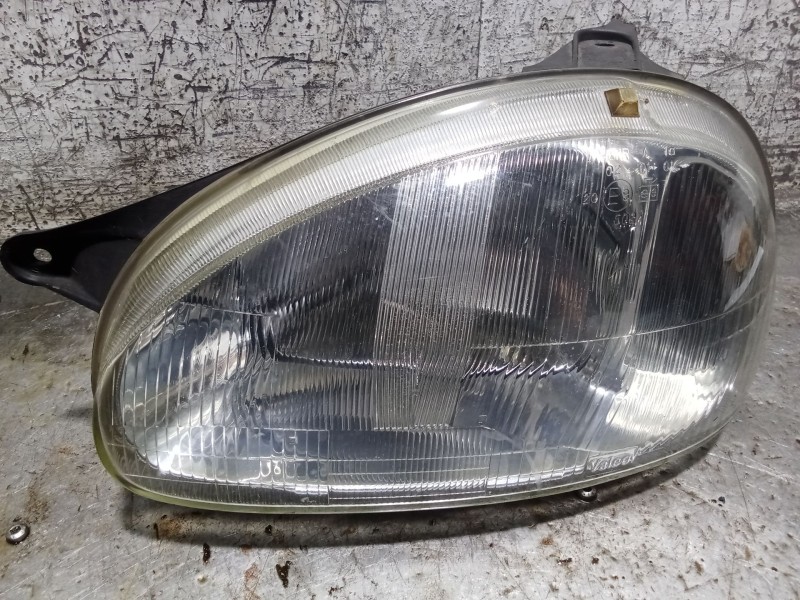 Recambio de faro izquierdo para opel corsa b (s93) 1.4 i (f08, f68, m68) referencia OEM IAM   