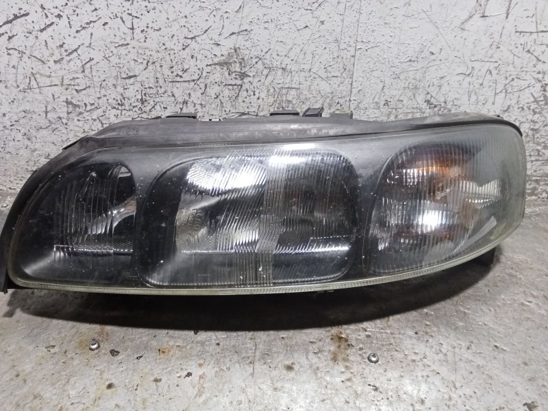 Recambio de faro izquierdo para volvo s60 i (384) d5 referencia OEM IAM   