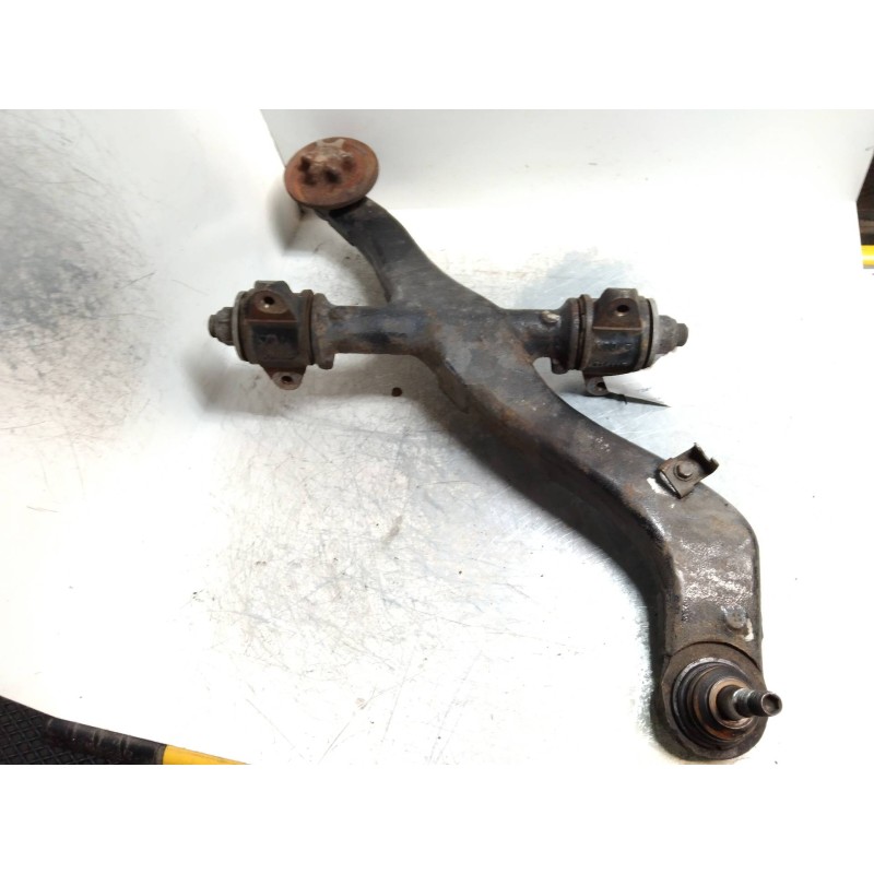 Recambio de brazo suspension inferior delantero izquierdo para renault master ii phase 2 caja cerrada 2.5 dci diesel cat referen