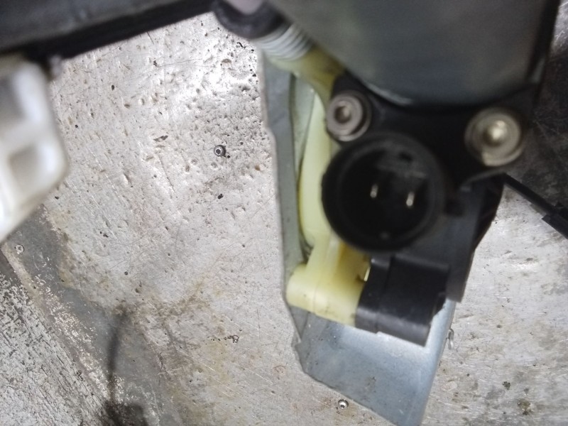 Recambio de elevalunas delantero derecho para renault kangoo referencia OEM IAM   