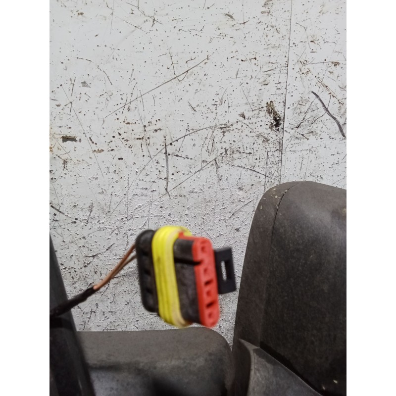 Recambio de retrovisor izquierdo para iveco daily vi furgoneta 33s13, 35s13, 35c13 referencia OEM IAM MANUAL 1 CLAVIJA 2 CABLES 