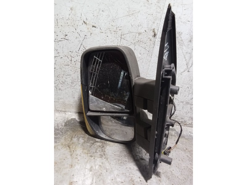 Recambio de retrovisor izquierdo para iveco daily vi furgoneta 33s13, 35s13, 35c13 referencia OEM IAM MANUAL 1 CLAVIJA 2 CABLES 