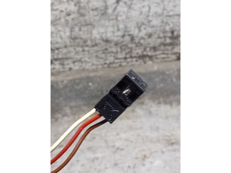 Recambio de retrovisor izquierdo para citroën c2 (jm_) 1.4 referencia OEM IAM ELECTRICO 1 CLAVIJA CON 3 CABLES 