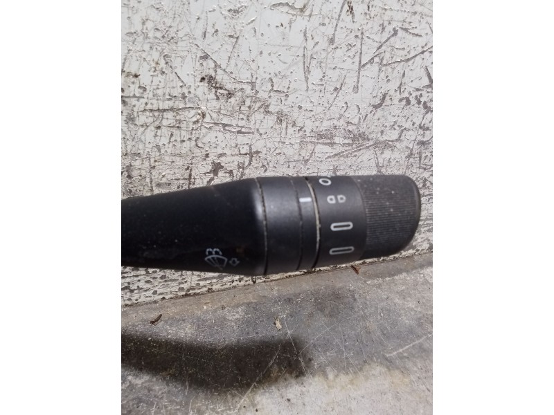 Recambio de mando luces para iveco daily vi furgoneta 33s13, 35s13, 35c13 referencia OEM IAM 05801464984 28351696 