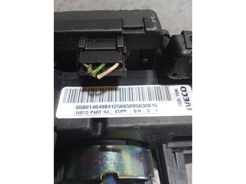 Recambio de mando luces para iveco daily vi furgoneta 33s13, 35s13, 35c13 referencia OEM IAM 05801464984 28351696 