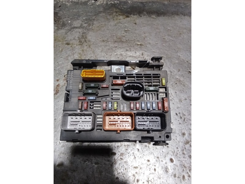 Recambio de caja reles / fusibles para peugeot 607 (9d, 9u) 2.0 hdi referencia OEM IAM 9664706180 R04 