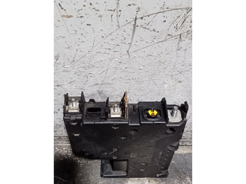 Recambio de caja reles / fusibles para mercedes-benz clase e (w212) e 220 cdi / bluetec (212.001, 212.002) referencia OEM IAM 22