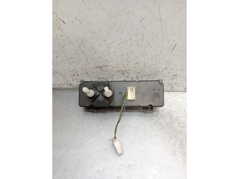 Recambio de mando calefaccion / aire acondicionado para mercedes-benz clase e (w210) e 200 (210.035) referencia OEM IAM 21083001