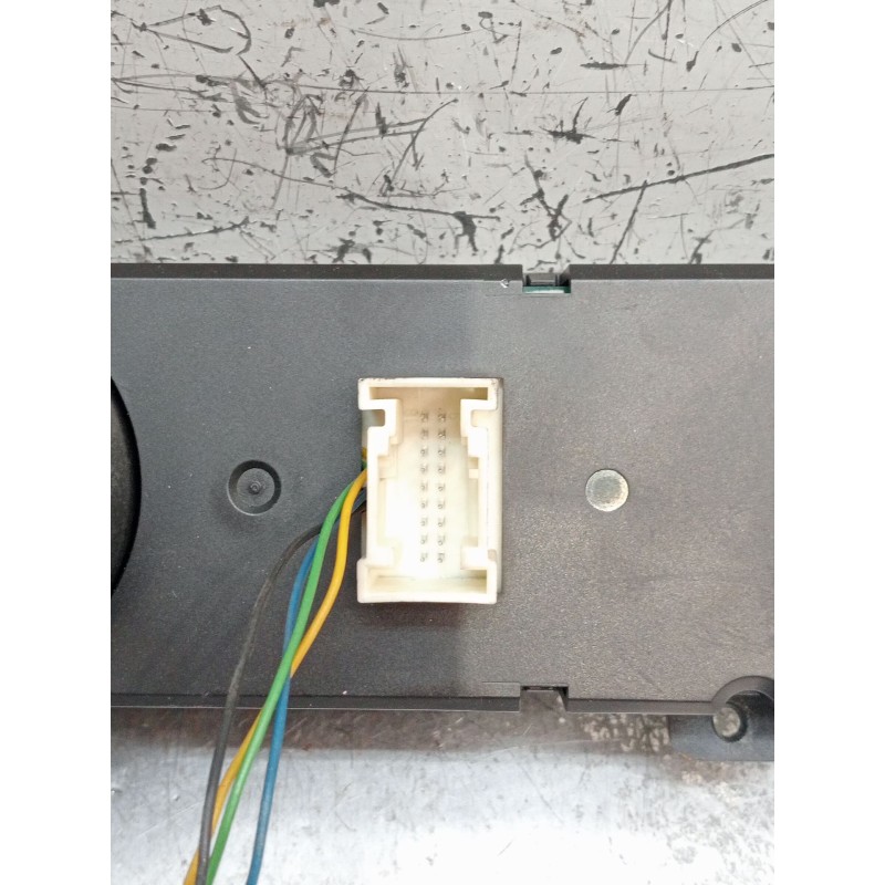 Recambio de mando calefaccion / aire acondicionado para mercedes-benz clase e (w210) e 200 (210.035) referencia OEM IAM 21083001