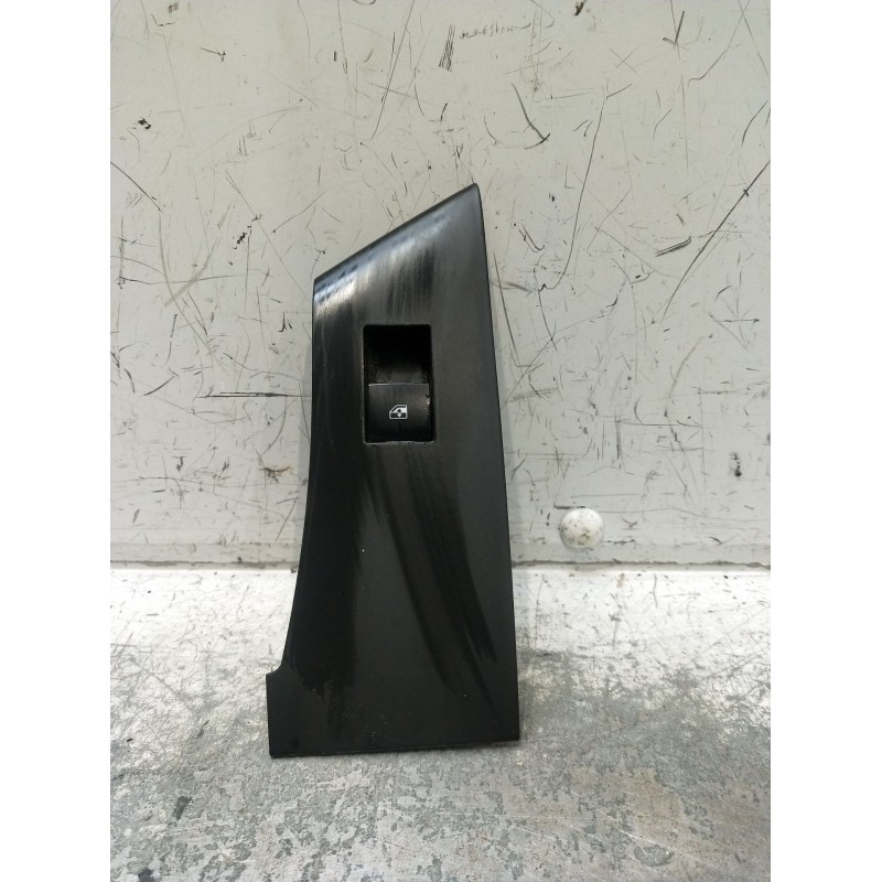 Recambio de mando elevalunas delantero derecho para opel astra j sedán 1.6 cdti (69) referencia OEM IAM 13301886 211399 5P