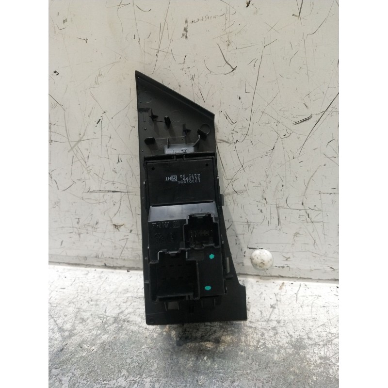 Recambio de mando elevalunas delantero derecho para opel astra j sedán 1.6 cdti (69) referencia OEM IAM 13301886 211399 5P
