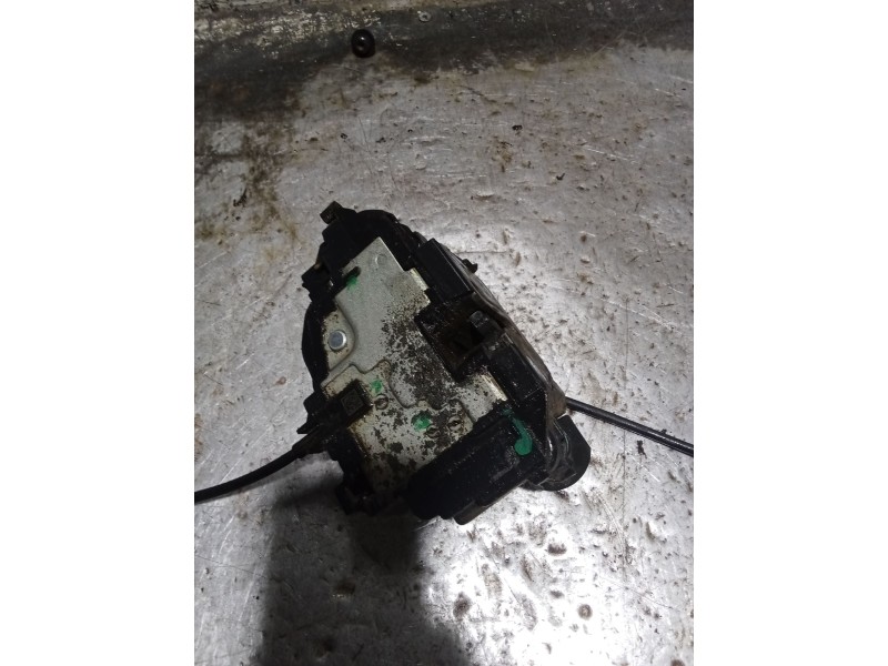 Recambio de motor cierre centralizado delantero izquierdo para renault kangoo referencia OEM IAM   