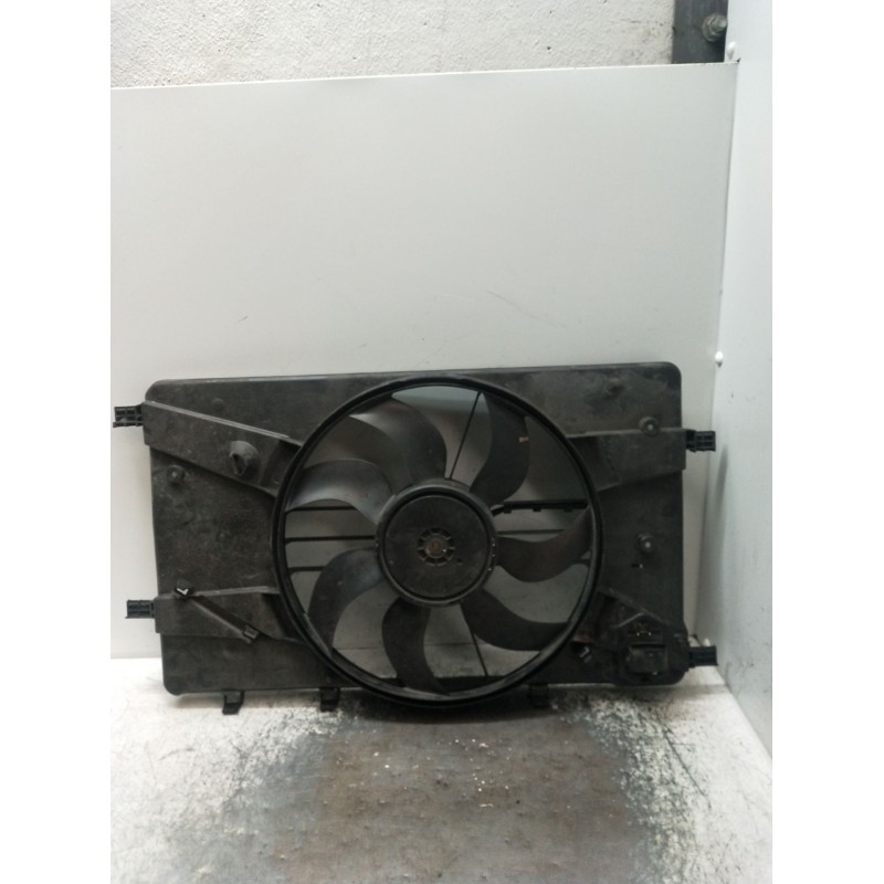 Recambio de electroventilador para opel astra j sedán 1.6 cdti (69) referencia OEM IAM 97055935 3135104038 3135104045 3135104063