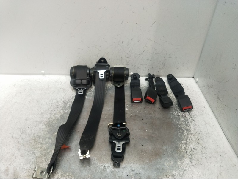 Recambio de juego cinturones trasero para ford focus c-max (dm2) 1.8 tdci referencia OEM IAM  5P 