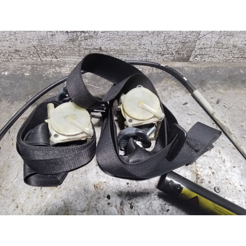 Recambio de juego cinturones delantero para opel corsa b (s93) 1.4 i (f08, f68, m68) referencia OEM IAM PRETENSOR IZQUIERDO  