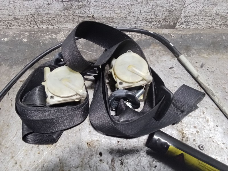 Recambio de juego cinturones delantero para opel corsa b (s93) 1.4 i (f08, f68, m68) referencia OEM IAM PRETENSOR IZQUIERDO  