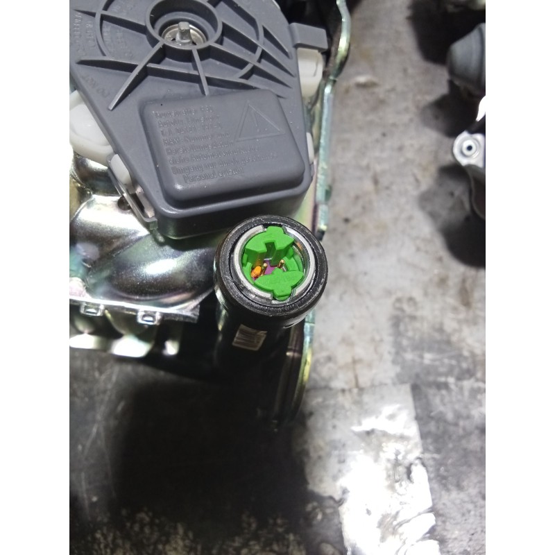 Recambio de juego cinturones delantero para mercedes-benz clase e (w212) e 220 cdi / bluetec (212.001, 212.002) referencia OEM I