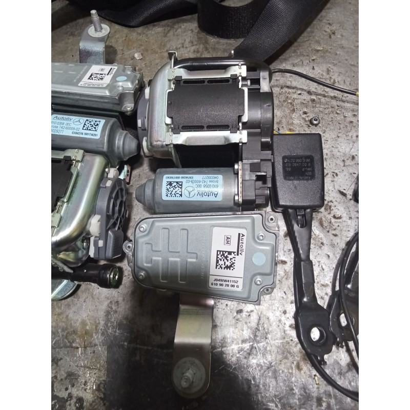 Recambio de juego cinturones delantero para mercedes-benz clase e (w212) e 220 cdi / bluetec (212.001, 212.002) referencia OEM I