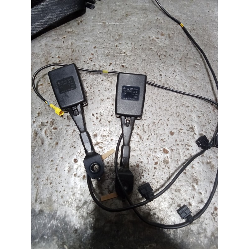 Recambio de juego cinturones delantero para mercedes-benz clase e (w212) e 220 cdi / bluetec (212.001, 212.002) referencia OEM I