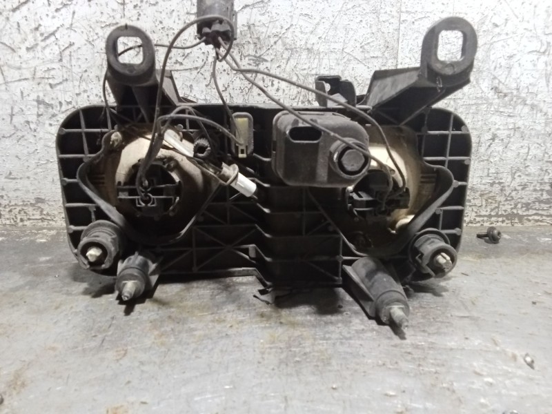 Recambio de faro izquierdo para jaguar xj 3.2 executive referencia OEM IAM   