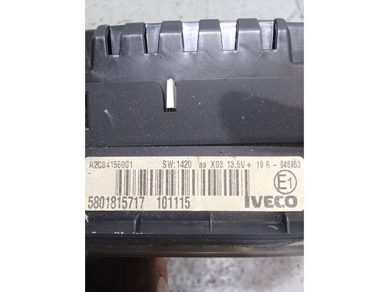 Recambio de cuadro instrumentos para iveco daily vi furgoneta 33s13, 35s13, 35c13 referencia OEM IAM 5801815717 A2C84156001 5801