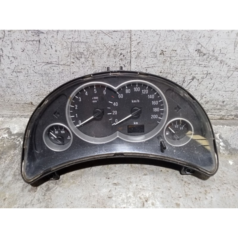 Recambio de cuadro instrumentos para opel corsa c (x01) 1.7 dti (f08, f68) referencia OEM IAM 131117943CA 110080226002 
