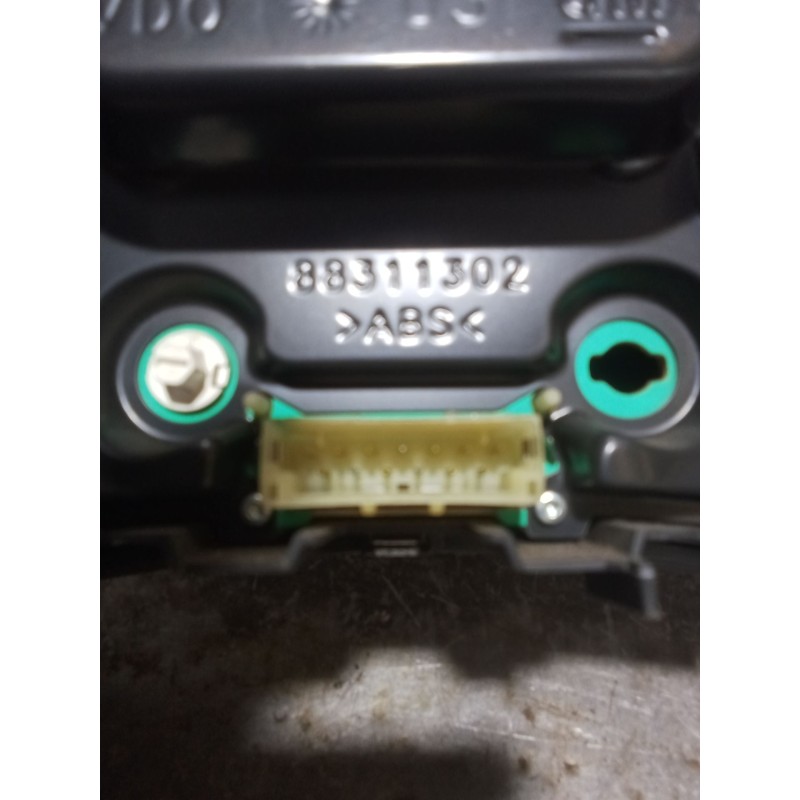 Recambio de cuadro instrumentos para opel corsa c (x01) 1.7 dti (f08, f68) referencia OEM IAM 131117943CA 110080226002 