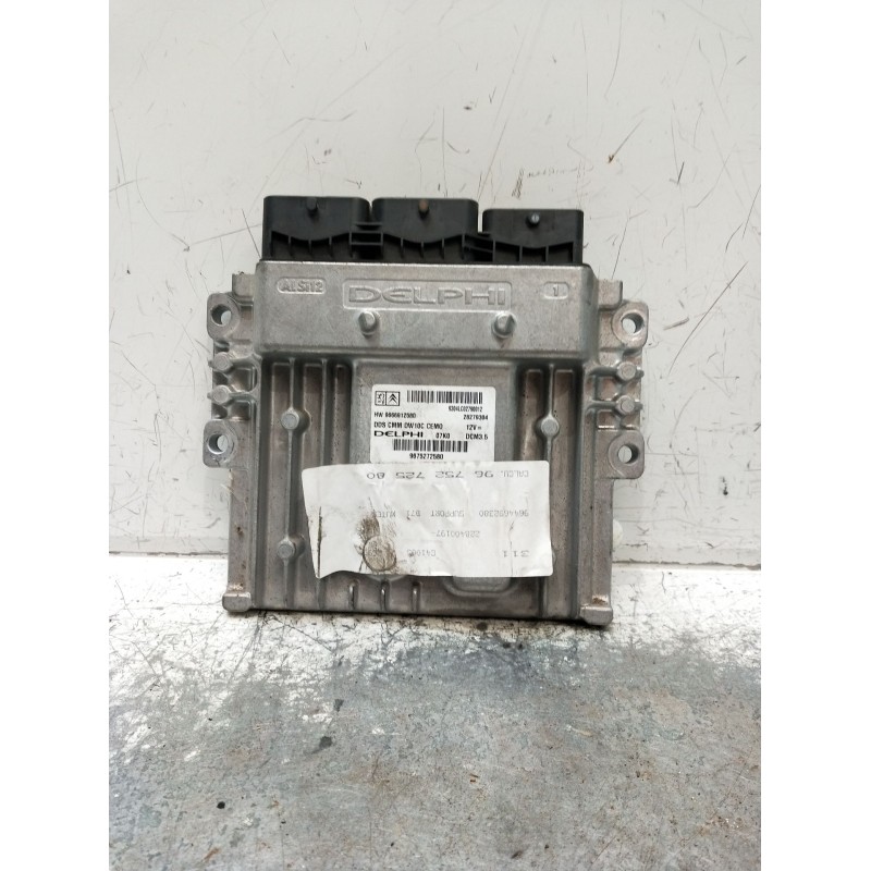 Recambio de centralita motor uce para citroën c4 i (lc_) 2.0 hdi referencia OEM IAM 9675272580 28279304 9666912580