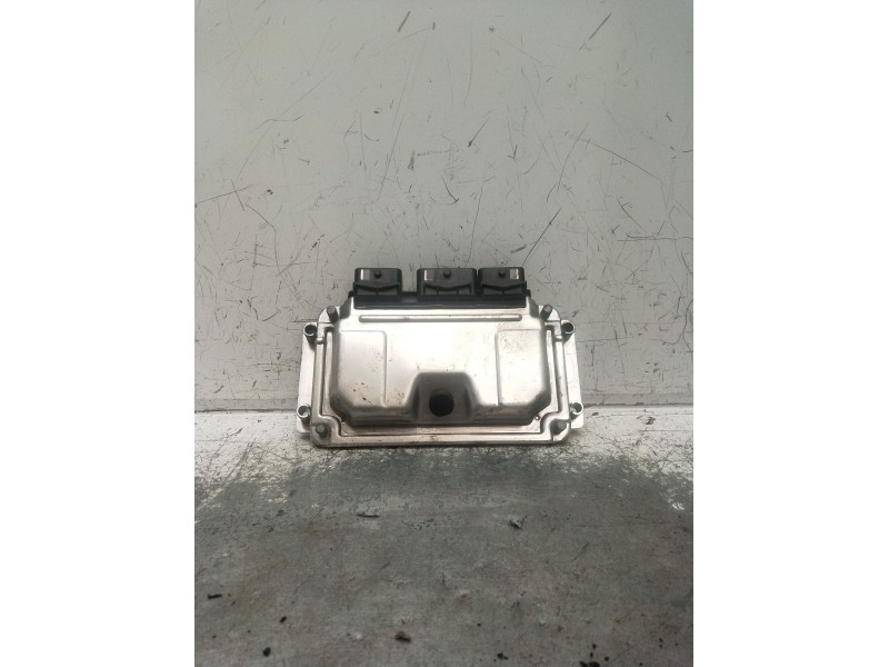 Recambio de centralita motor uce para citroën c2 (jm_) 1.6 referencia OEM IAM 0261207999 9657498880 8648002280