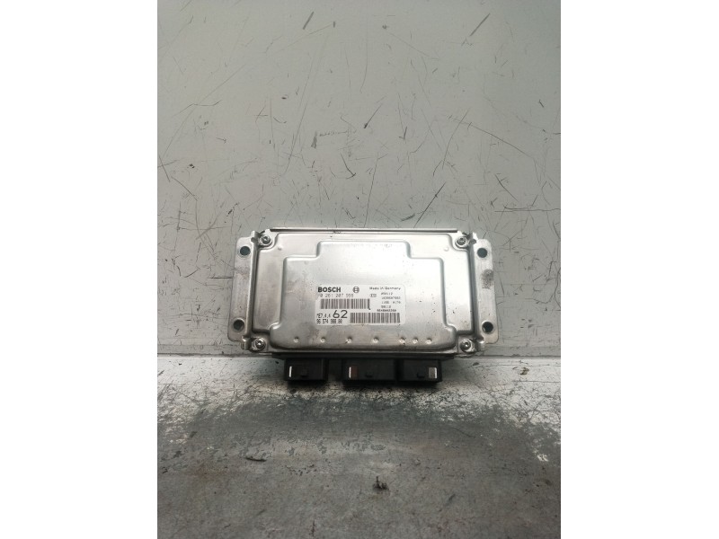Recambio de centralita motor uce para citroën c2 (jm_) 1.6 referencia OEM IAM 0261207999 9657498880 8648002280