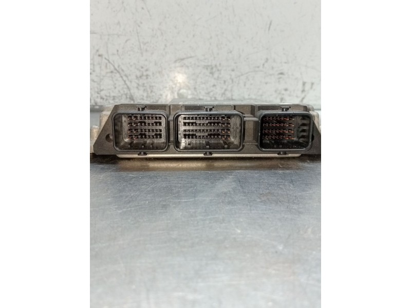 Recambio de centralita motor uce para citroën c4 grand picasso i (ua_) 1.6 hdi referencia OEM IAM 0281014729 9665674480 96539589