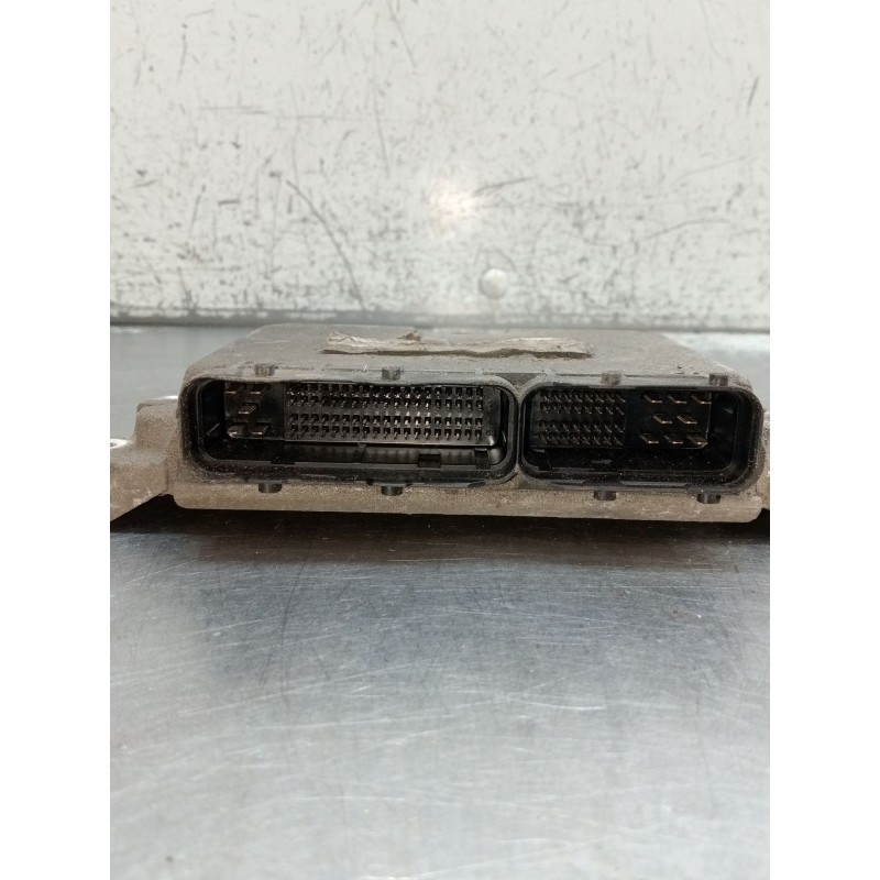 Recambio de centralita motor uce para lancia thesis (841_) 2.4 jtd (841axd1b02) referencia OEM IAM 0281010333 73501142 