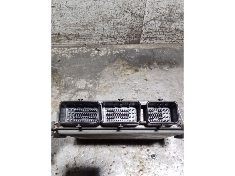 Recambio de centralita motor uce para peugeot 607 (9d, 9u) 2.0 hdi referencia OEM IAM 5WS40575AT SW9663964180 HW9661642160