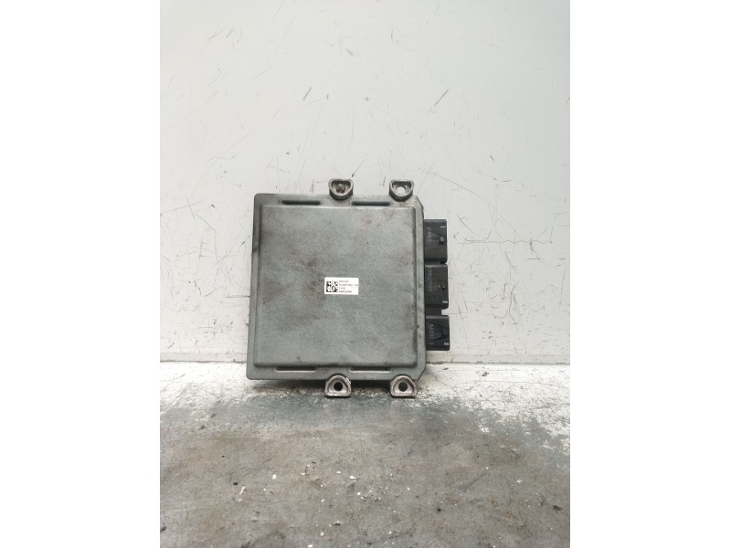 Recambio de centralita motor uce para ford focus c-max (dm2) 1.8 tdci referencia OEM IAM 5WS40512A 4BKAJ38AC 26035996 6M5112A650