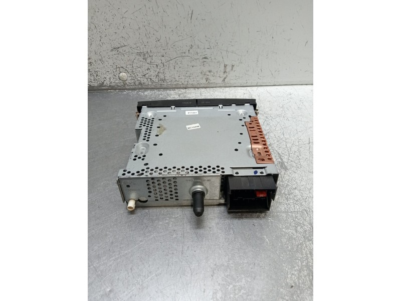 Recambio de sistema audio / radio cd para citroën c4 grand picasso i (ua_) 1.6 hdi referencia OEM IAM 96646223XT A2C53250019 