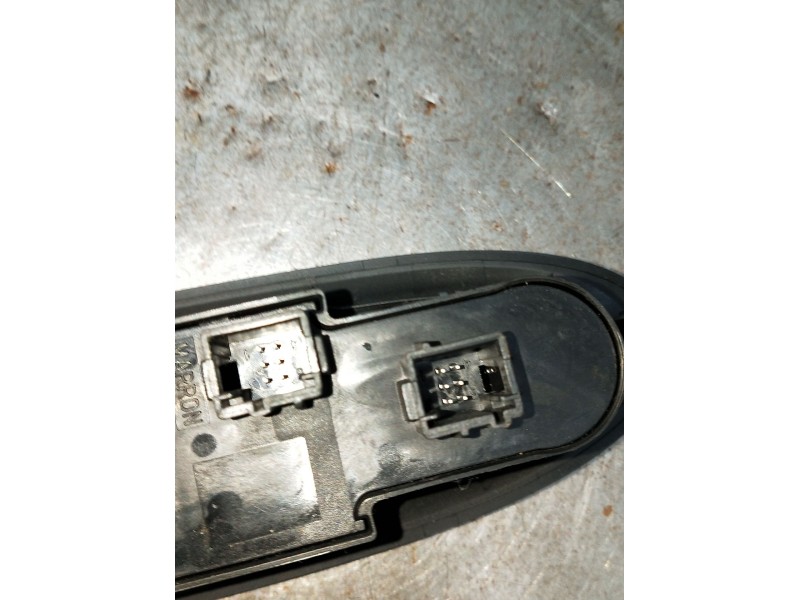 Recambio de mando elevalunas delantero izquierdo para citroën c4 i (lc_) 2.0 hdi referencia OEM IAM 96657051ZD 5P 