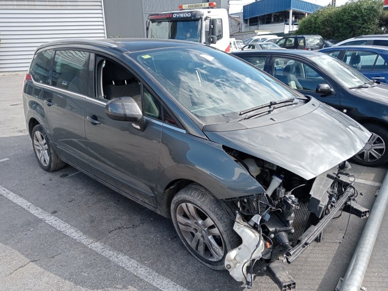 peugeot 5008 (0u_, 0e_) del año 2012
