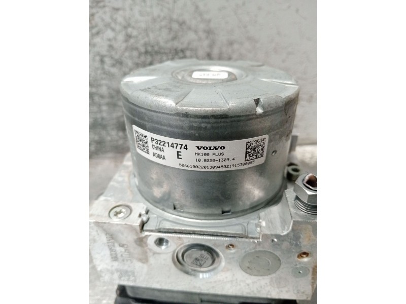 Recambio de abs para volvo xc60 business plus 2wd referencia OEM IAM 32214804 P32214774 10022013094
