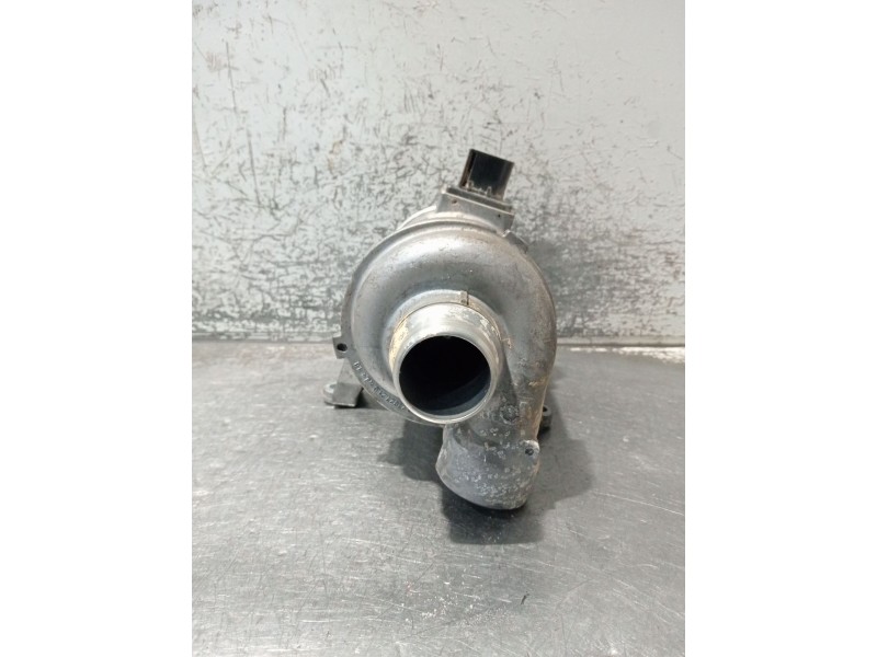 Recambio de bomba agua para volvo xc60 business plus 2wd referencia OEM IAM 31368715  
