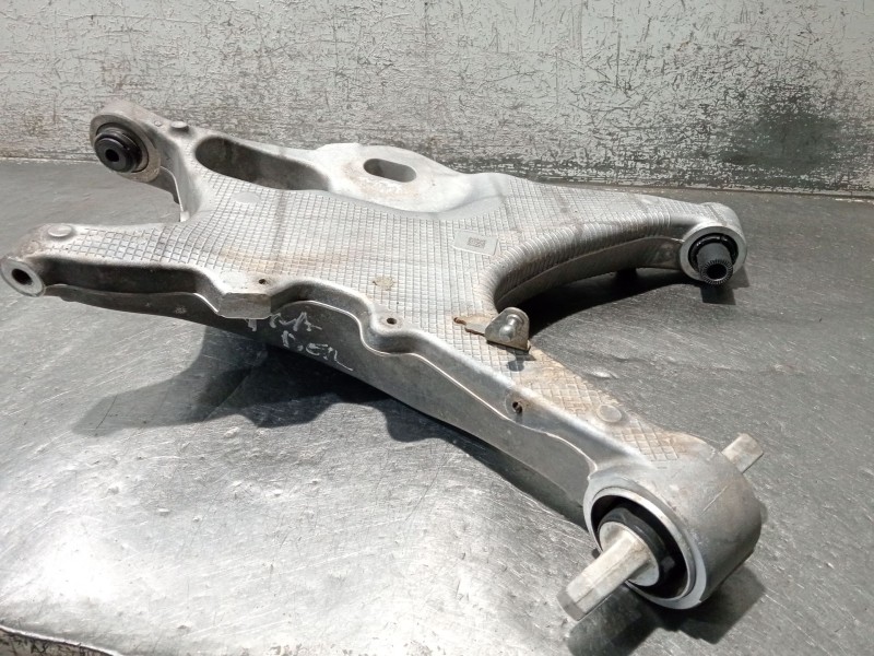Recambio de brazo suspension inferior trasero derecho para volvo xc60 business plus 2wd referencia OEM IAM 32246511  