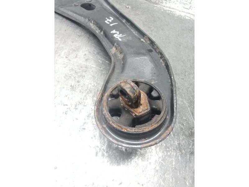 Recambio de brazo suspension superior trasero izquierdo para kia sportage iii (sl) 1.6 gdi referencia OEM IAM 552702S850  