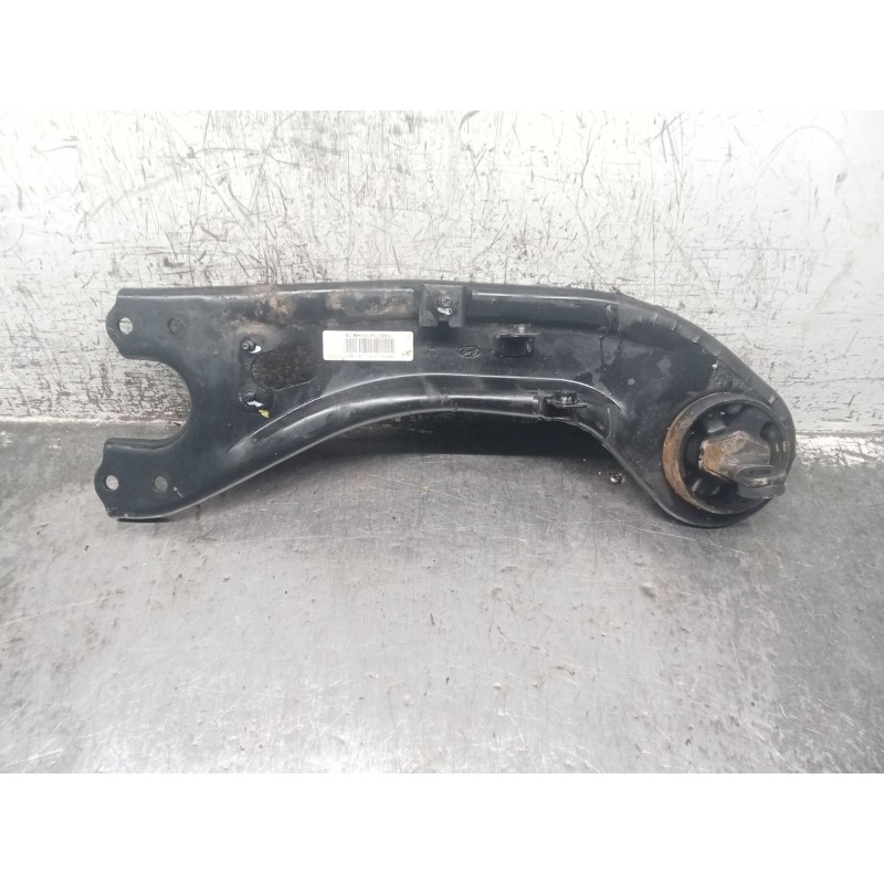 Recambio de brazo suspension superior trasero derecho para kia sportage iii (sl) 1.6 gdi referencia OEM IAM 552802S850  