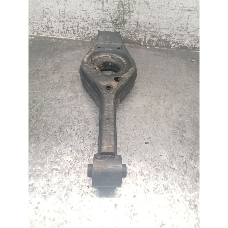 Recambio de brazo suspension inferior trasero derecho para kia sportage iii (sl) 1.6 gdi referencia OEM IAM 552203U800  