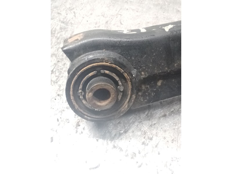 Recambio de brazo suspension inferior trasero izquierdo para kia sportage iii (sl) 1.6 gdi referencia OEM IAM 552203U800  