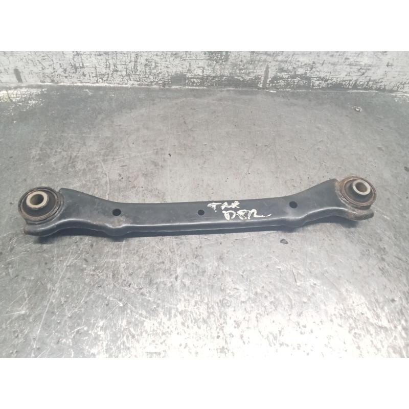 Recambio de brazo suspension inferior trasero derecho para kia sportage iii (sl) 1.6 gdi referencia OEM IAM 551002S050  