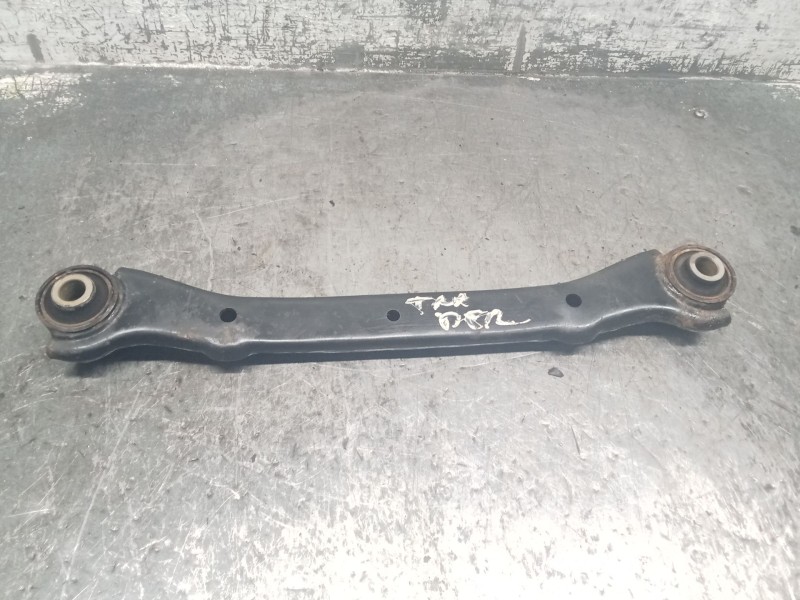 Recambio de brazo suspension inferior trasero derecho para kia sportage iii (sl) 1.6 gdi referencia OEM IAM 551002S050  